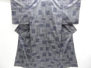 未使用品　石畳に華紋織出し本場泥大島紬着物（5マルキ）